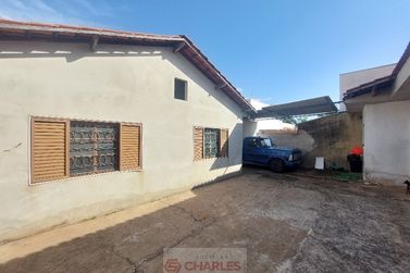 Casa &agrave; venda - 181m&sup2; - Centro