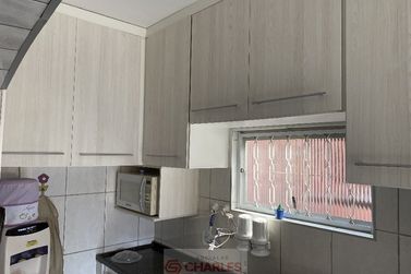 S&iacute;tio &agrave; venda - 400m&sup2; - Centro