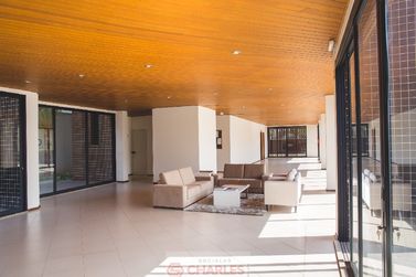 Apartamento &agrave; venda - 155m&sup2; - Centro