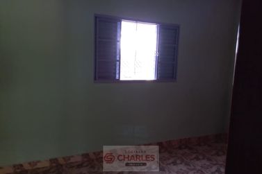 S&iacute;tio &agrave; venda - 150m&sup2; - Centro