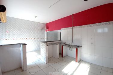 Sal&atilde;o Comercial para alugar - 35m&sup2; - Centro