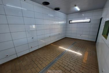 Sala Comercial para alugar - 180m&sup2; - Centro