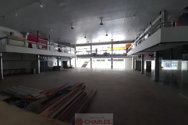 Sala Comercial para alugar - 1400m&sup2; - Centro