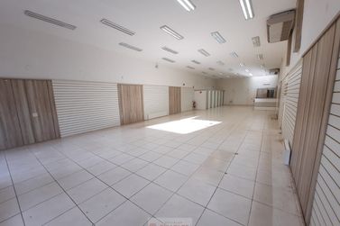 Sala Comercial para alugar - 194m&sup2; - Centro