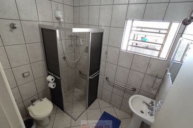 Casa &agrave; venda - 203m&sup2; - Centro