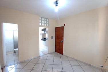 Apartamento para alugar - 46m&sup2; - Centro