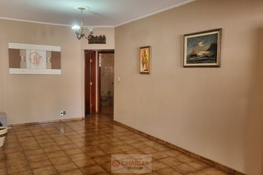 Casa &agrave; venda - 222m&sup2; - Centro