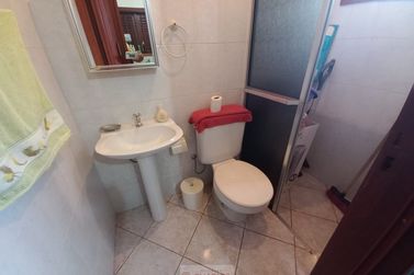 Casa &agrave; venda - 10m&sup2; - Centro