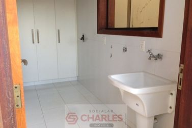 Casa &agrave; venda - 800m&sup2; - Centro
