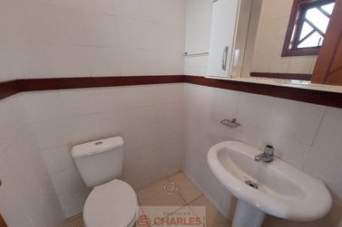 Casa &agrave; venda - 350m&sup2; - Centro