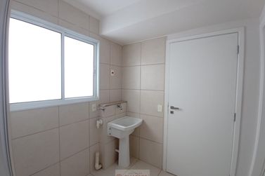 Apartamento para alugar - 105m&sup2; - Centro