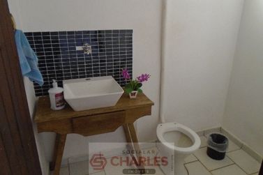 Casa &agrave; venda - 100m&sup2; - Centro