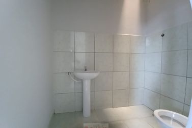 Sal&atilde;o Comercial para alugar - 190m&sup2; - Centro