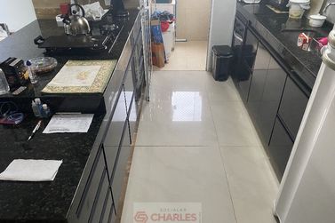 Apartamento &agrave; venda - 86m&sup2; - Centro