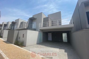 Casa &agrave; venda - 135m&sup2; - Centro