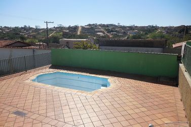 Casa &agrave; venda - 225m&sup2; - Centro
