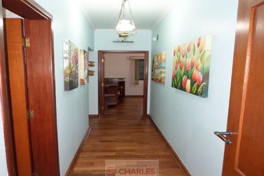 Casa &agrave; venda - 224m&sup2; - Centro