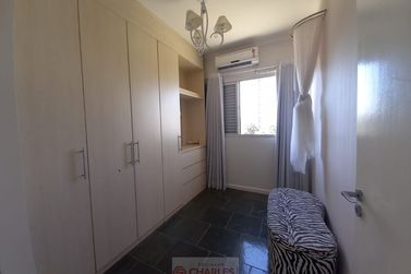 Apartamento para alugar - 94m&sup2; - Centro