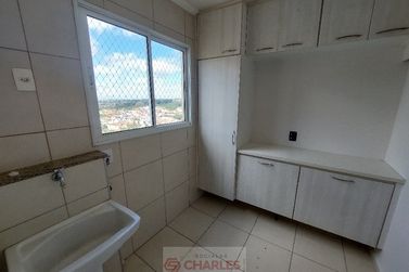 Apartamento para alugar - 104m&sup2; - Centro