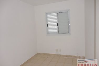 Apartamento &agrave; venda - 74m&sup2; - Centro