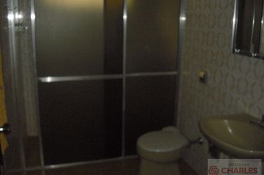 Casa &agrave; venda - 300m&sup2; - Centro
