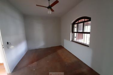 Casa &agrave; venda - 152m&sup2; - Centro