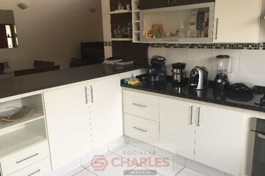 Casa &agrave; venda - 130m&sup2; - Centro