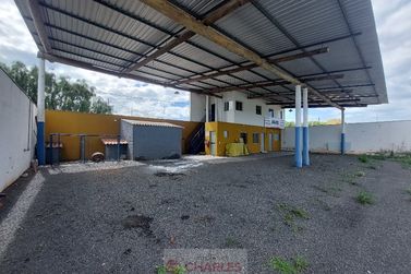 Sal&atilde;o Comercial para alugar - 272m&sup2; - Centro