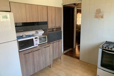 Casa &agrave; venda - 100m&sup2; - Centro
