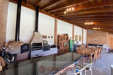 S&iacute;tio &agrave; venda - 400m&sup2; - Centro