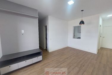 Apartamento &agrave; venda - 73m&sup2; - Centro