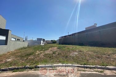 Terreno &agrave; venda - 10m&sup2; - Centro