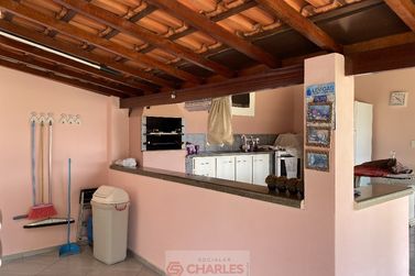 S&iacute;tio &agrave; venda - 400m&sup2; - Centro