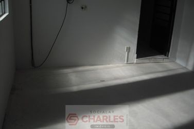 Sala Comercial &agrave; venda - 670m&sup2; - Centro