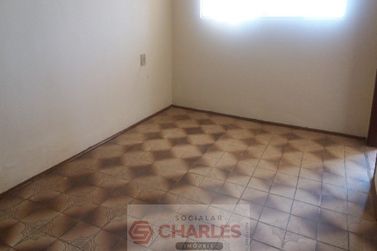 Casa &agrave; venda - 10m&sup2; - Centro