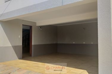 Casa &agrave; venda - 252m&sup2; - Centro
