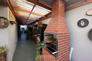 Casa &agrave; venda - 120m&sup2; - Centro