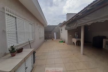Casa &agrave; venda - 160m&sup2; - Centro