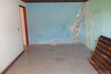 Casa &agrave; venda - 225m&sup2; - Centro