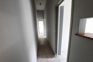 Sal&atilde;o Comercial para alugar - 182m&sup2; - Centro