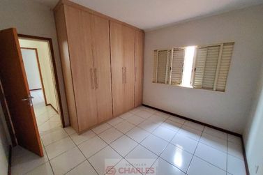 Casa &agrave; venda - 190m&sup2; - Centro
