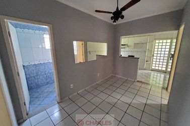 Casa &agrave; venda - 82m&sup2; - Centro