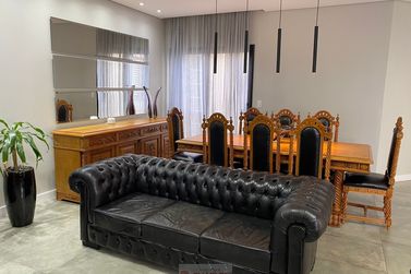 Casa &agrave; venda - 224m&sup2; - Centro