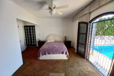 Casa &agrave; venda - 431m&sup2; - Centro