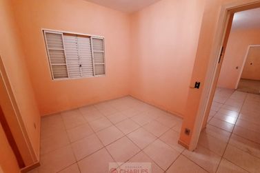 Sal&atilde;o Comercial para alugar - 115m&sup2; - Centro