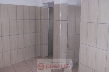 Sal&atilde;o Comercial para alugar - 400m&sup2; - Centro