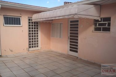 Casa &agrave; venda - 180m&sup2; - Centro