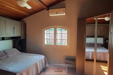 S&iacute;tio &agrave; venda - 300m&sup2; - Centro