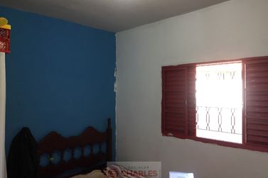 Casa &agrave; venda - 100m&sup2; - Centro