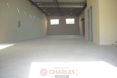 Sala Comercial &agrave; venda - 670m&sup2; - Centro